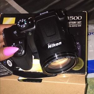 Camera Nikon B500 I’ve only used it 3 times.